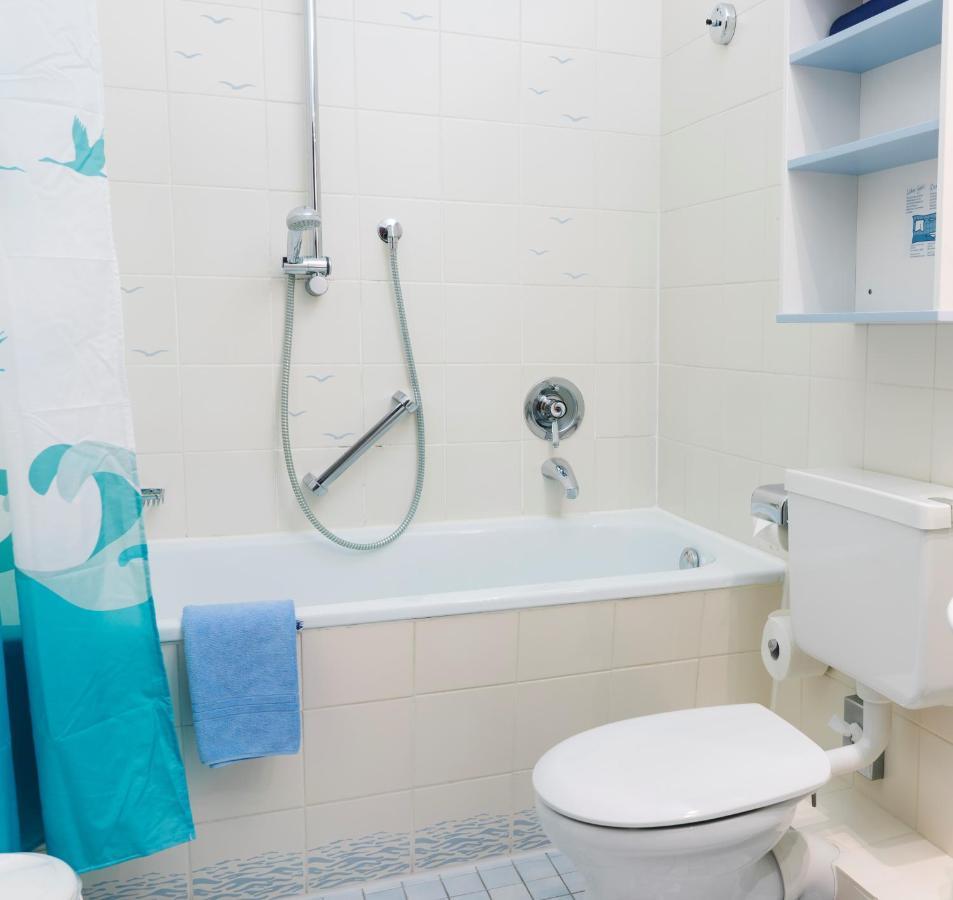 Aparthotel Kachelot Borkum Bagian luar foto