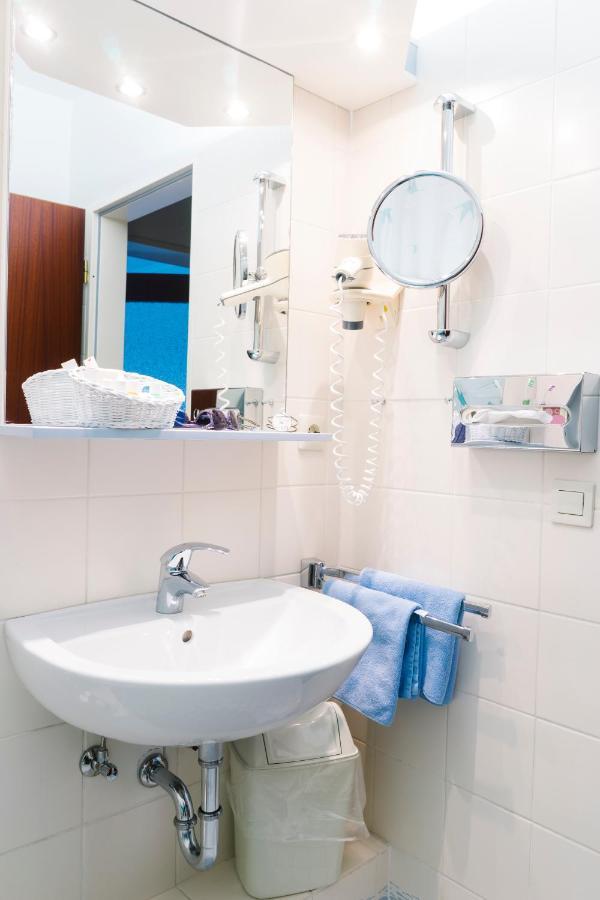 Aparthotel Kachelot Borkum Bagian luar foto